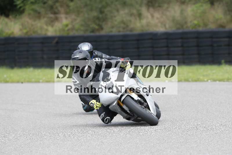 /Archiv-2025/39 03.08.2025 TIMMOT ADR/Gruppe A/124